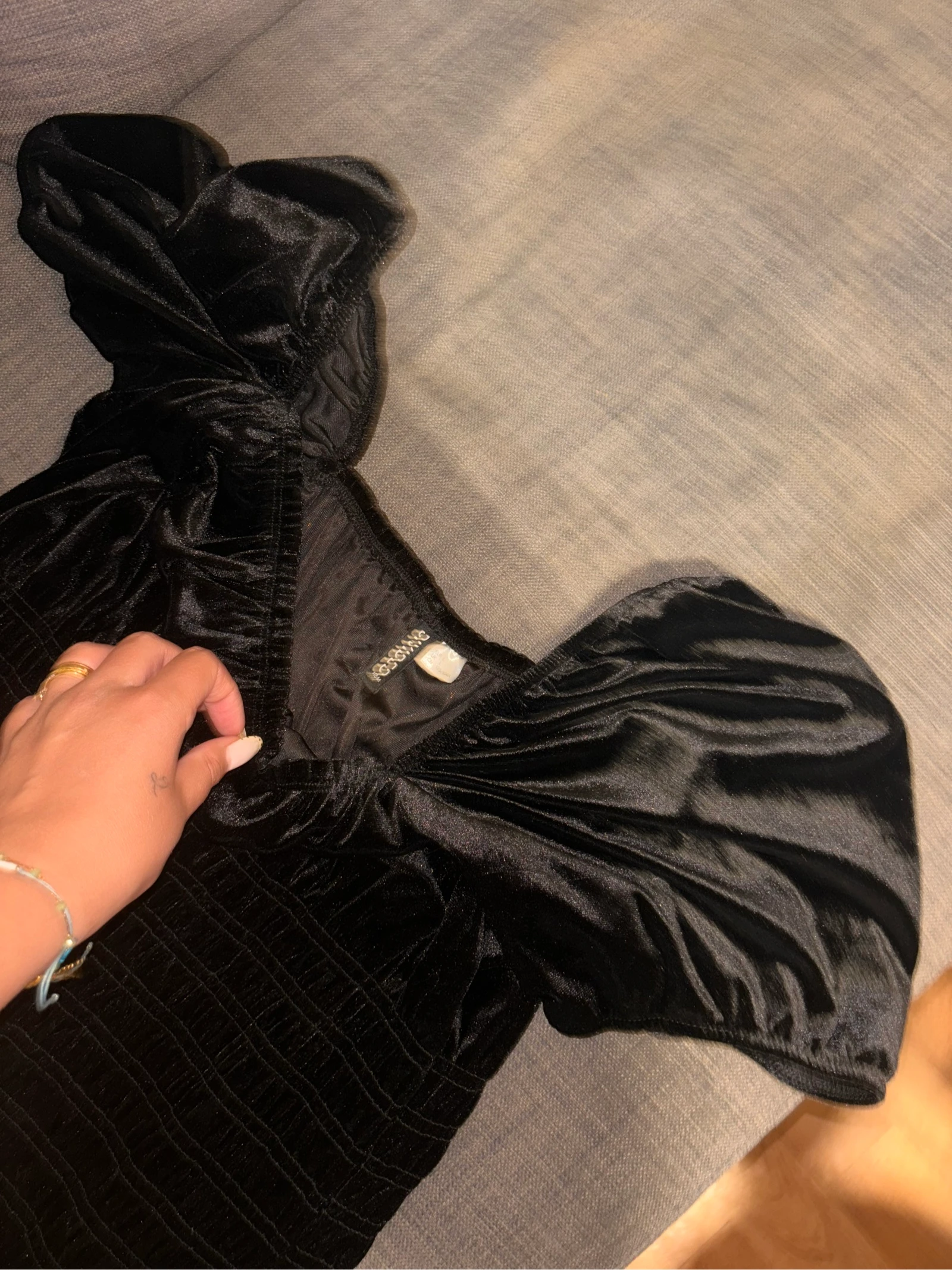 Pretty H&M puff sleeve dress size L – photo 3